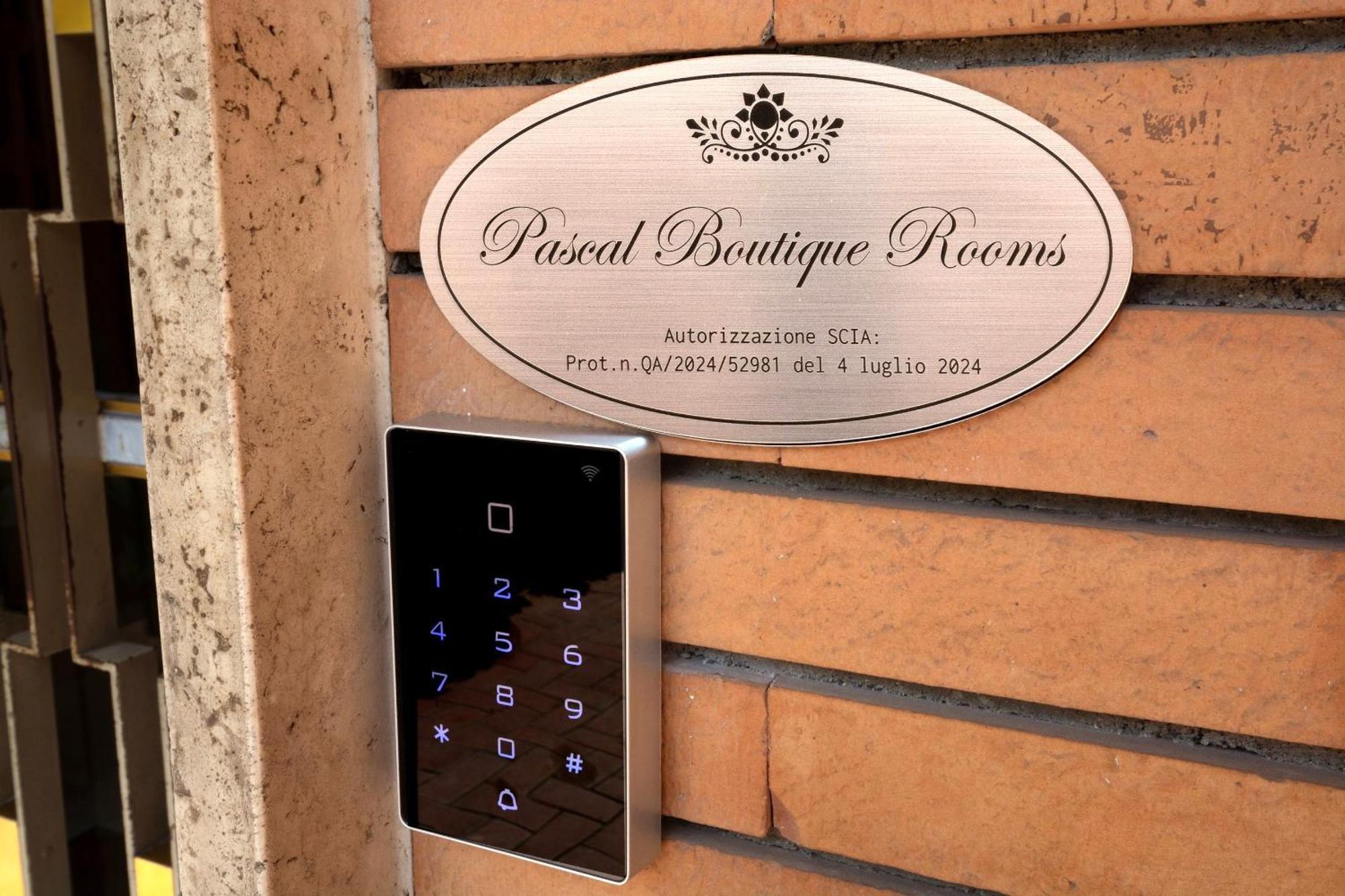Pascal Boutique Rooms ローマ エクステリア 写真